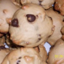 Low Sugar Chocolate Chip Cookies