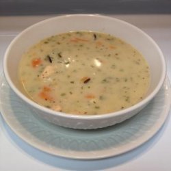 Copy-Cat Panera Cream of Chicken and Wild Rice Soup