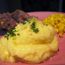 Ben's Garlic Cheddar Mashed Potatoes