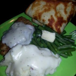 Breaded Fried Cube Steak and Milk Gravy