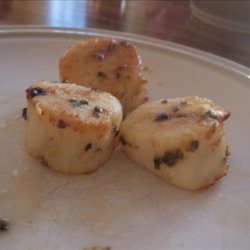 Broiled Scallops