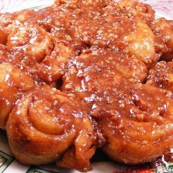 Easy Caramel Sticky Rolls