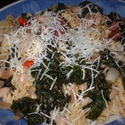 Macaroni With Kale and White Beans