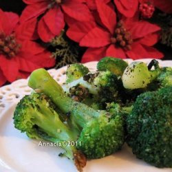 Broccoli Aglio Olio (With Garlic and Olive Oil)