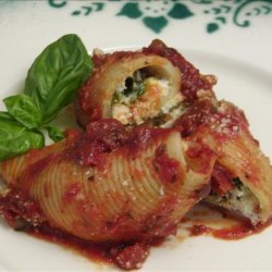 Spinach Stuffed Shells With a Mushroom Sauce