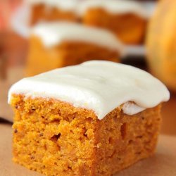 Pumpkin Bars With Cream Cheese Frosting