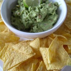 Easy and Authentic Mexican Guacamole / Avocado Dip