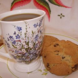 Mock-Levain Bakery Chocolate Chip Cookies