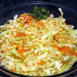 Turkish Cabbage Salad (Lahana Salata)