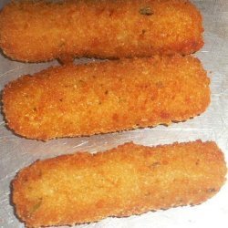 Deep Fried Mozzarella Cheese Sticks