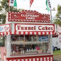 YUM YUM Funnel Cakes!!!