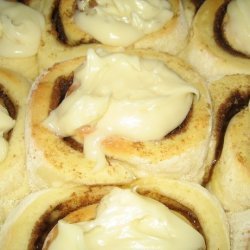 Cinnamon Rolls (Cinnabon Copycat)